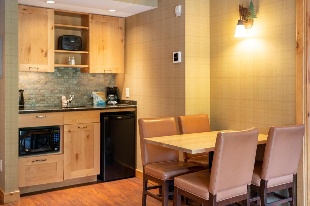 Fox Hotel And Suites Banff Ngoại thất bức ảnh