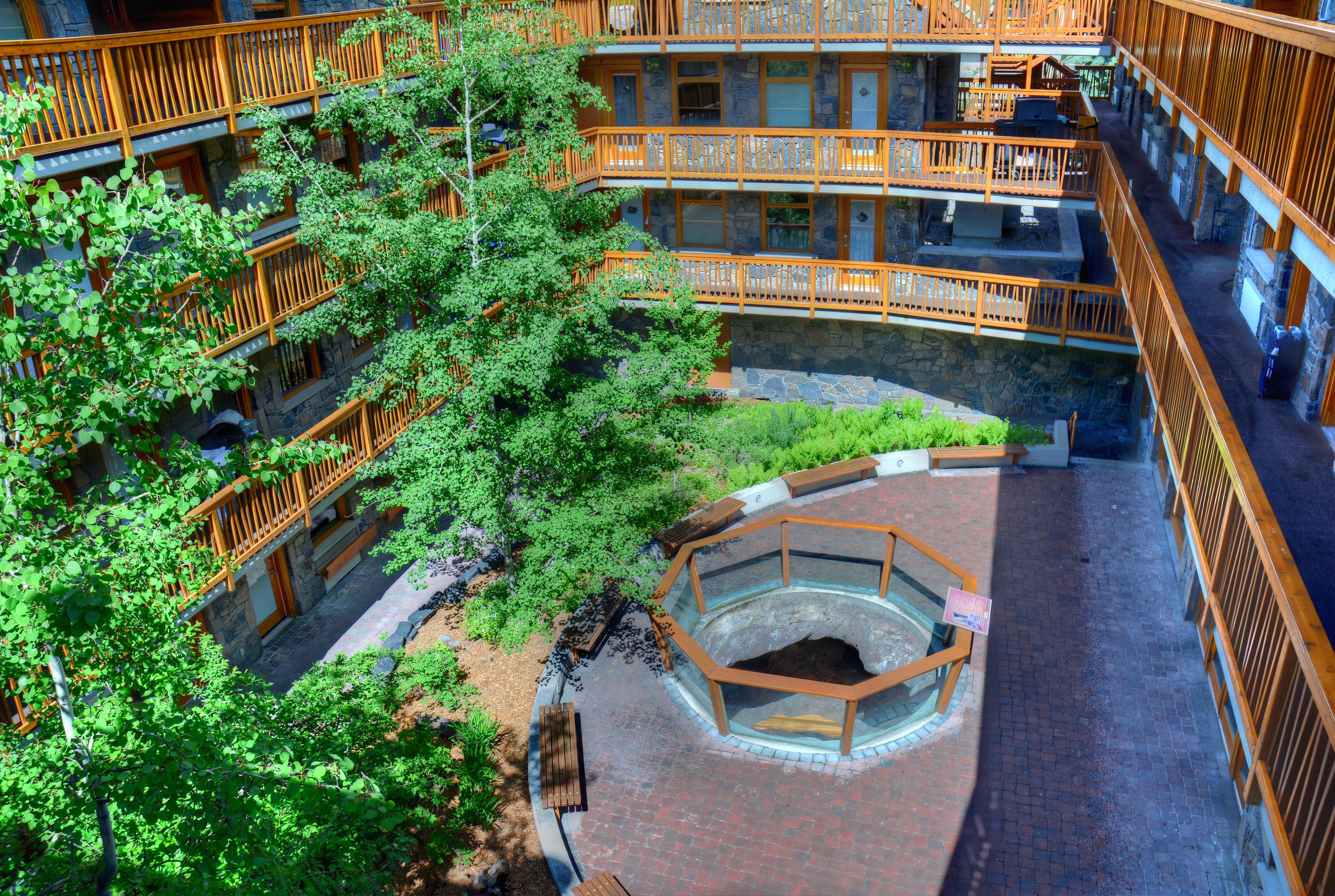 Fox Hotel And Suites Banff Ngoại thất bức ảnh