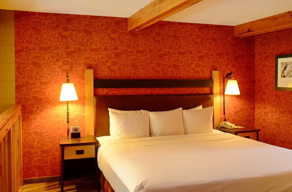 Fox Hotel And Suites Banff Ngoại thất bức ảnh